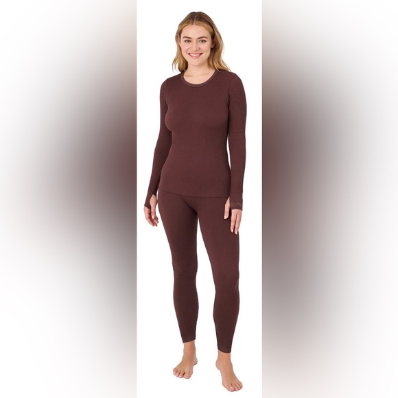 Kindly Yours Women's Seamless Rib Scoop Neck Thermal Top - Picture 9 of 9